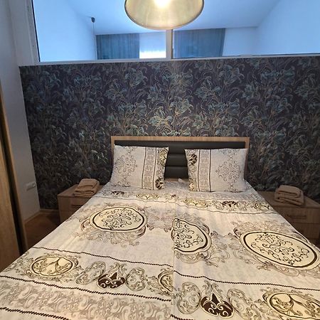 Апартаменти Flat In Ґюмрі Екстер'єр фото